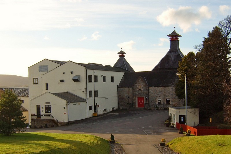 Cardhu DistilleryPhoto: Wikimedia Commons 