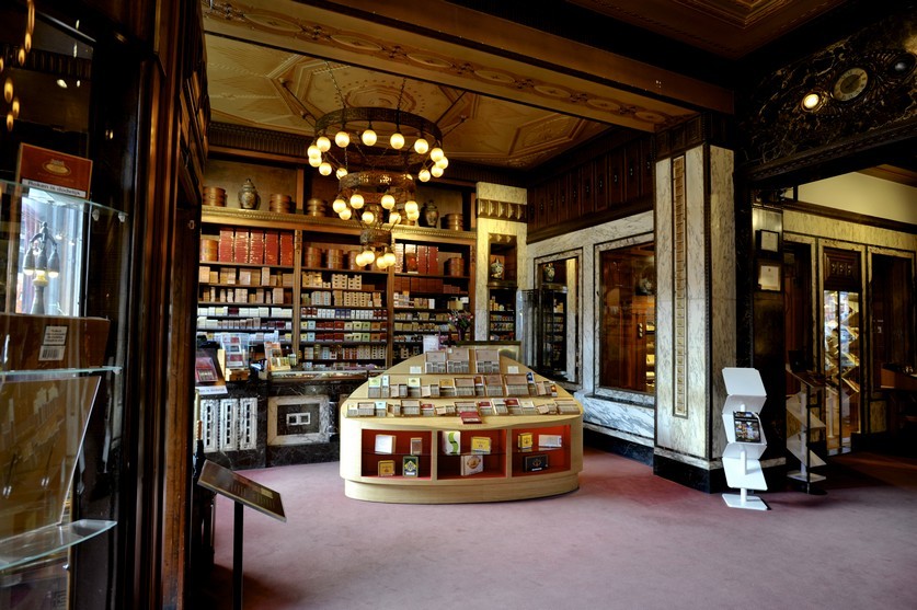 P.G.C. Hajenius: Amsterdam