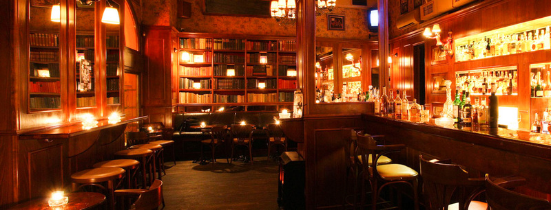 Tynska Bar & Books, Prague