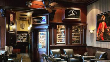 Angry Moon Cigars – Zino Platinum Lounge (Palm Beach Gardens)