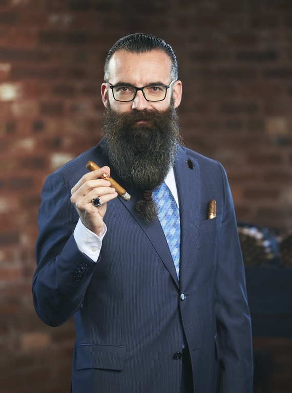 Puncioni, the beard, and the cigar — the combination that gave rise to the nickname “Smoking Moses.” Photo: Private collection.