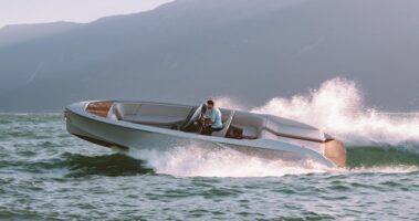 Frauscher x Porsche 850 Fantom Air. Photos: Porsche Newsroom