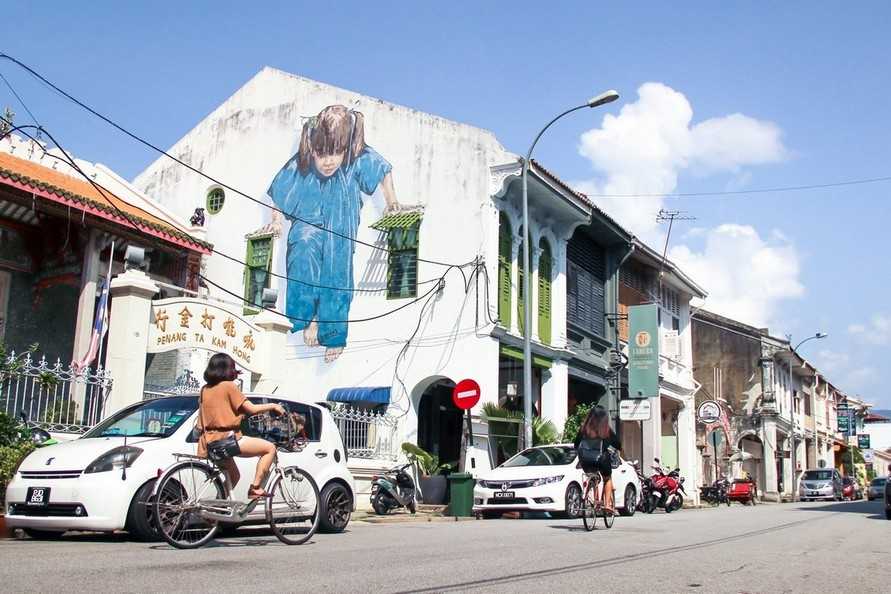 "Little Children on a Bicycle" mural in George Town, Penang. Photo: Shutterstock