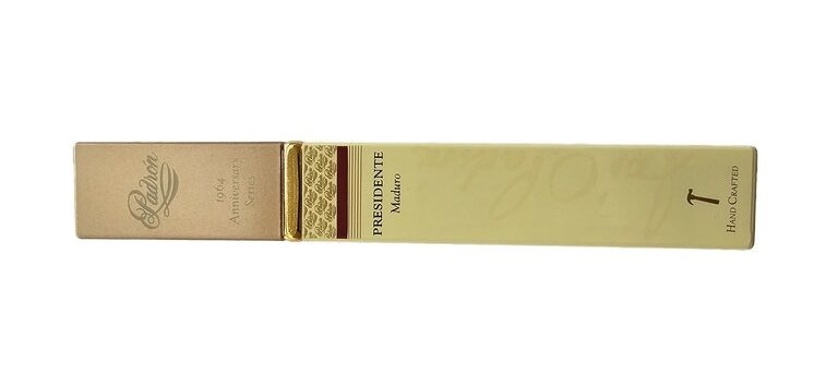 Padrón 1964 Anniversary Series Presidente Maduro