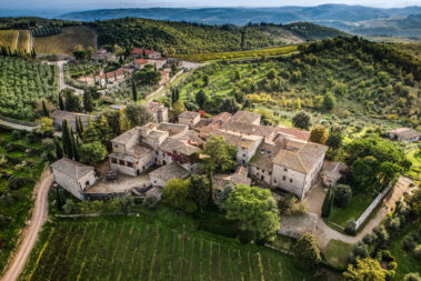 Photos: Castello di Ama, CC BY-SA 4.0